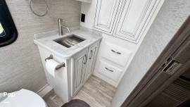 2022 Jayco Seneca 37K, $ 188,000