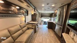 2022 Jayco Seneca 37K, $ 188,000