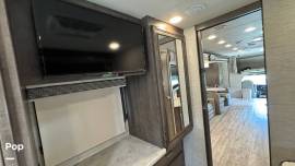 2022 Jayco Seneca 37K, $ 188,000