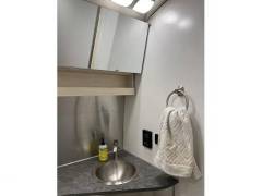 2022 Airstream Flying Cloud 25FB TWIN, $ 79,000