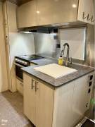 2022 Airstream Flying Cloud 25FB TWIN, $ 79,000