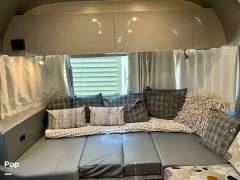 2022 Airstream Flying Cloud 25FB TWIN, $ 79,000