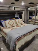 2021 Keystone Montana 3121RL, $ 58,995