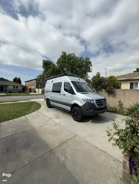 2022 Entegra Coach Launch 19Y, $ 115,999