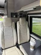 2022 Entegra Coach Launch 19Y, $ 115,999