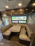 2017 Thor Motor Coach A.C.E. 30.4, $ 52,800