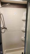 2017 Thor Motor Coach Challenger 37TB, $ 59,000