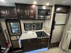 2021 Dynamax Isata 3 24FW, $ 93,900