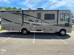 2016 Holiday Rambler Admiral XE 30U, $ 34,995