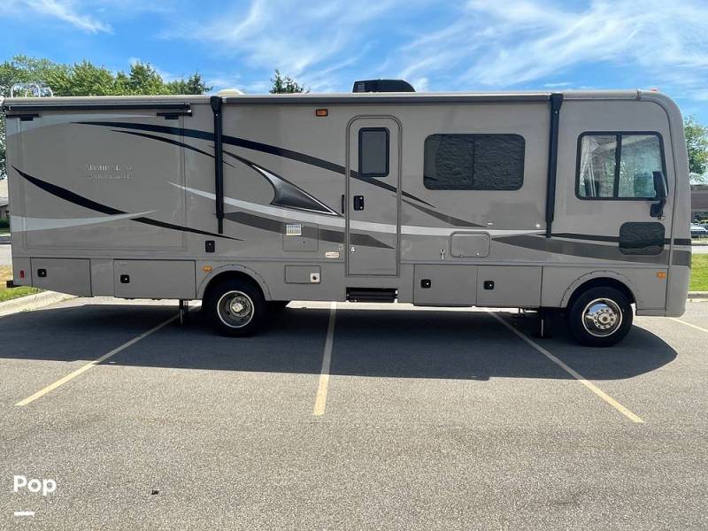 2016 Holiday Rambler Admiral XE 30U, $ 34,995