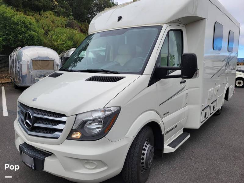 2015 Pleasure Way Plateau XL, $ 74,995
