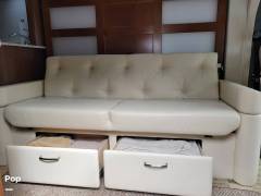 2015 Pleasure Way Plateau XL, $ 74,995