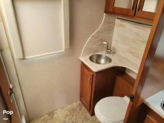 2015 Pleasure Way Plateau XL, $ 74,995