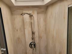 2015 Pleasure Way Plateau XL, $ 74,995