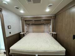 2020 Georgetown GT5 36B5, $ 94,500