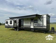 2023 Palomino Puma 38RLB, $ 43,500