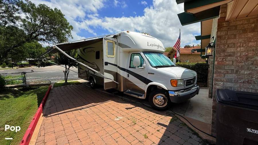 2007 Forest River Lexington GTS 255DS, $ 28,000