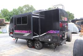 2022 Winnebago Micro Minnie FLX 2108FBS, $ 23,900