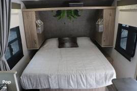 2022 Winnebago Micro Minnie FLX 2108FBS, $ 23,900