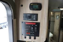 2022 Winnebago Micro Minnie FLX 2108FBS, $ 23,900