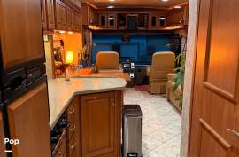 2010 Winnebago Journey Express 34Y, $ 69,000