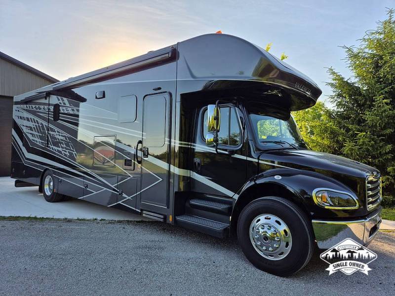 2025 Renegade Valencia 38RB, $ 229,950