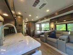 2025 Renegade Valencia 38RB, $ 229,950
