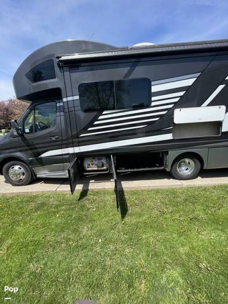2023 Thor Motor Coach Delano 24FB, $ 109,900