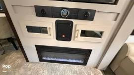 2021 Palomino Columbus 366RL, $ 47,000