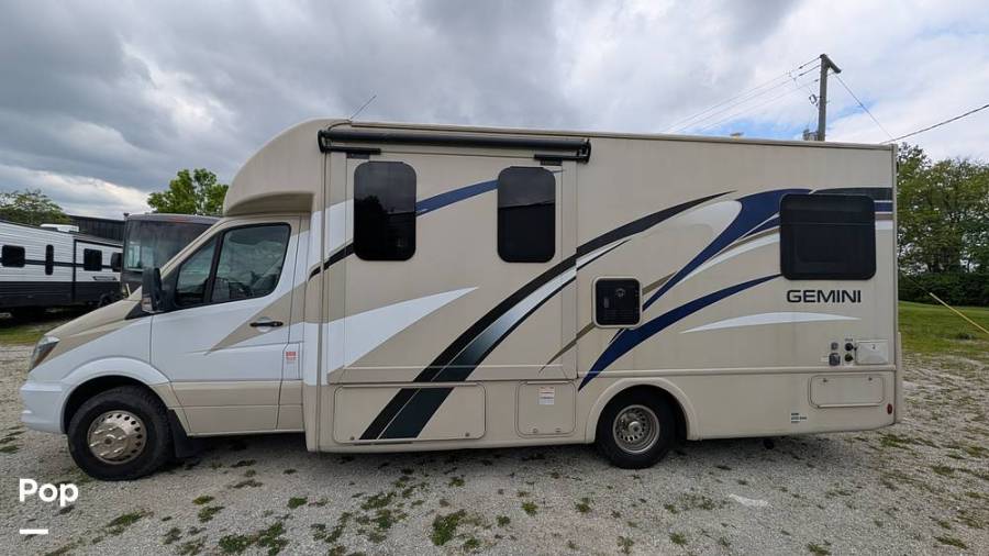 2020 Thor Motor Coach Gemini 24SX, $ 72,000