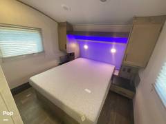 2022 Cherokee Arctic Wolf 287BH, $ 32,500