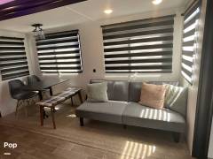 2022 Cherokee Arctic Wolf 287BH, $ 32,500