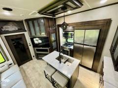 2022 Grand Design Momentum M-Class 351MS, $ 69,000