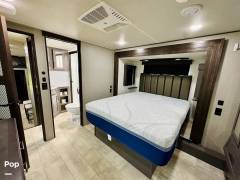 2022 Grand Design Momentum M-Class 351MS, $ 69,000