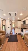 2017 Jayco Alante 31P, $ 43,000