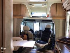 2013 Winnebago View Profile 24G, $ 55,000