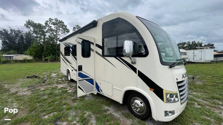 2022 Thor Motor Coach Axis 24.3, $ 74,500