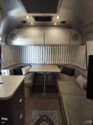 2022 Airstream Globetrotter 27FB, $ 86,900