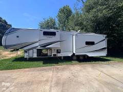 2021 Alliance RV Paradigm 370FB, $ 60,000