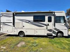 2017 Winnebago Vista 29VE, $ 49,500