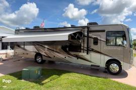 2020 Thor Motor Coach Challenger 37FH, $ 95,000