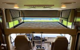2020 Thor Motor Coach Challenger 37FH, $ 95,000