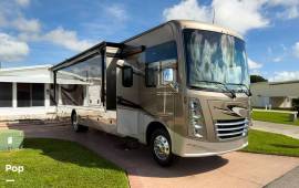 2020 Thor Motor Coach Challenger 37FH, $ 95,000