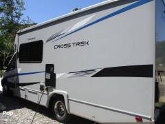 2018 Coachmen Cross Trek 21XG, $ 50,000