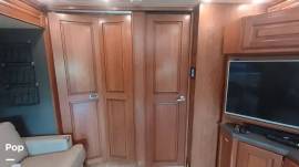 2017 Holiday Rambler Endeavor 40G, $ 110,000