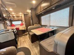 2021 Thor Motor Coach Freedom Elite 23H, $ 51,500