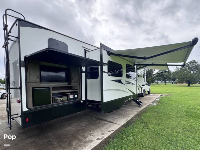 2025 Venture RV SportTrek STTF354VBH, $ 59,500
