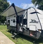 2022 Jayco Jay Flight SLX 212QB, $ 18,000