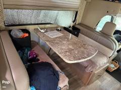 2018 Thor Motor Coach Freedom Elite 26HE, $ 44,900