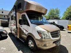 2017 Winnebago Navion 24J, $ 69,995